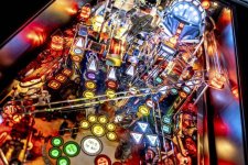 mandalorian-pinball-premium-details-ambient-19-768x512.jpg