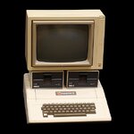 upload.wikimedia.org_wikipedia_commons_thumb_7_7e_Apple_II_IMG_4212.jpg_480px_Apple_II_IMG_4212.jpg