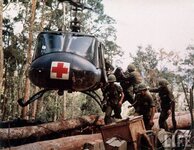 9ce6a2395f0c5da6c86b2d85ccca6e82--combat-medic-vietnam-history.jpg