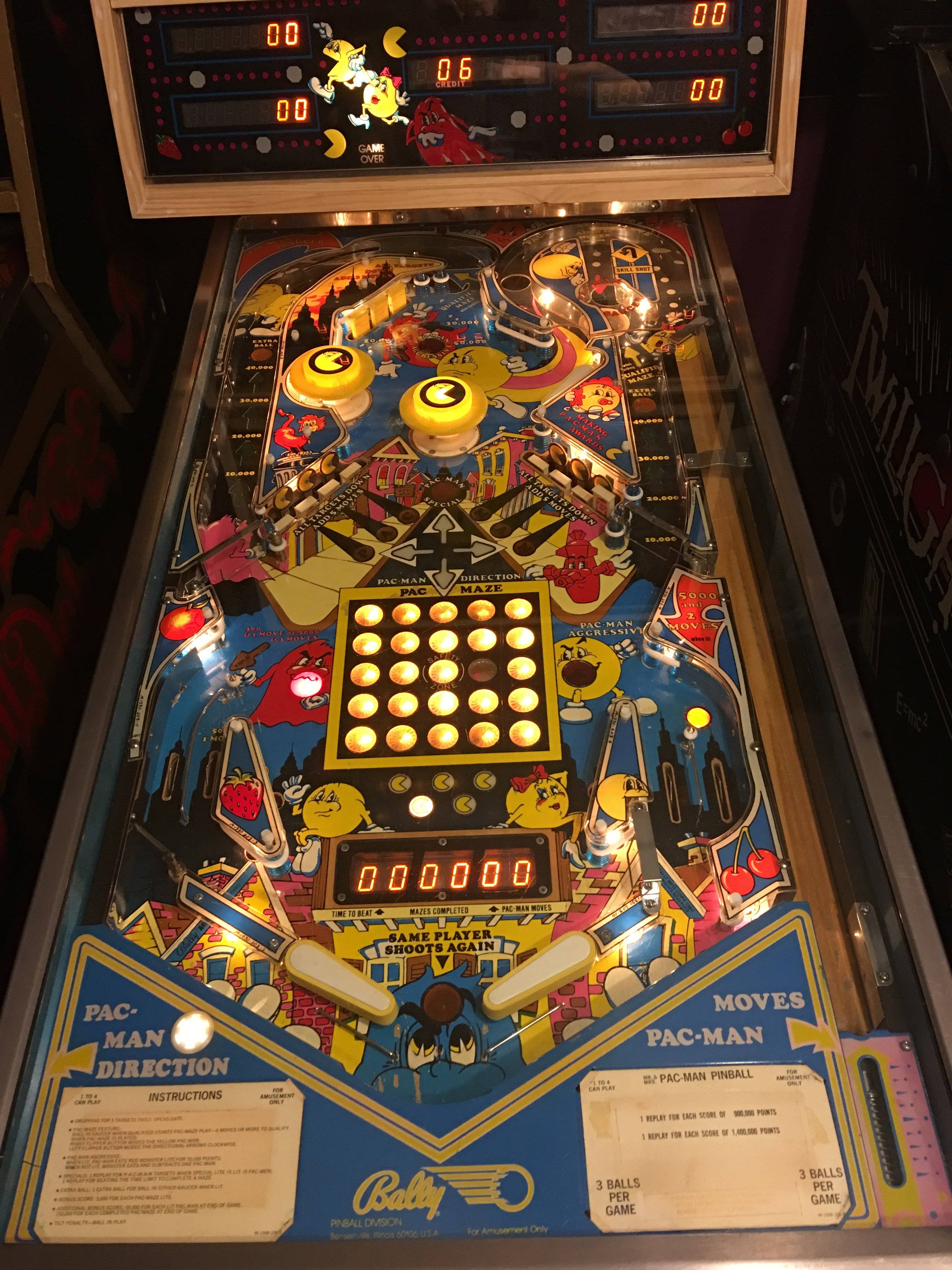 Mr and shop mrs pacman pinball